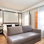 Boutique Luna Triunfo 4* グラナダ