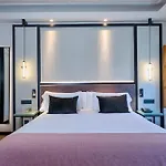 Boutique Luna Triunfo 4*