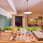 Boutique Luna Triunfo 4* グラナダ