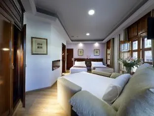 Exe Triunfo 4* Grenada