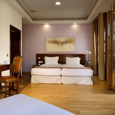 Boutique Luna Triunfo 4*