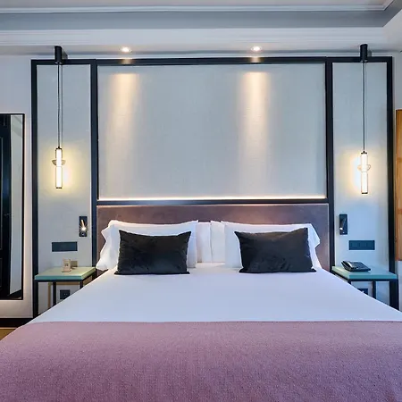 Boutique Luna Triunfo 4*