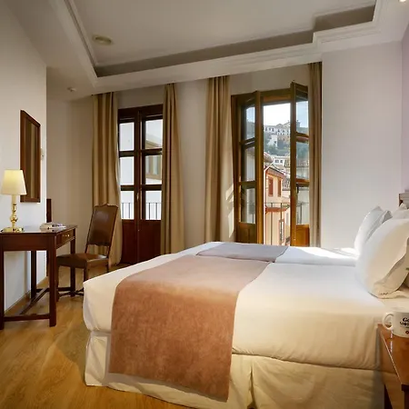 Hotel Exe Triunfo 4*
