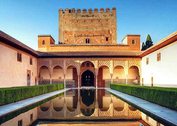 Boutique Luna Triunfo 4* Granada