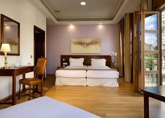 Boutique Luna Triunfo 4*