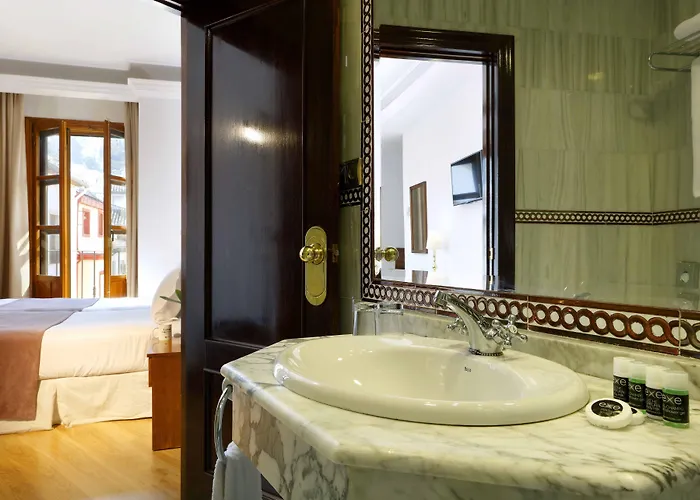 Boutique Luna Triunfo 4* Granada