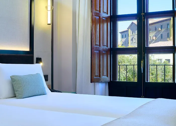 Boutique Luna Triunfo Hotel 4*