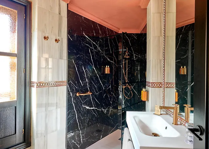 Boutique Luna Triunfo 4* Granada