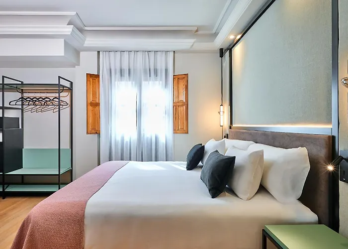 Boutique Luna Triunfo 4*